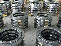 Large diameter slewing ring bearing
